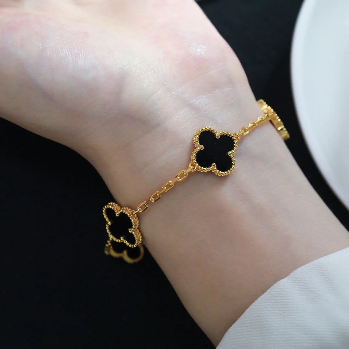 [Ornora Jewelry] CLOVER 5 MOTIF ONYXS BRACELET COLLECTION