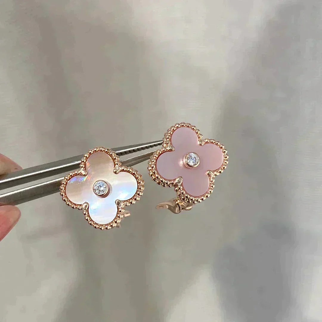 [Ornora Jewelry]CLOVER MEDIUM 1 MOTIFS  PINK MOP DIAMOND EARRINGS