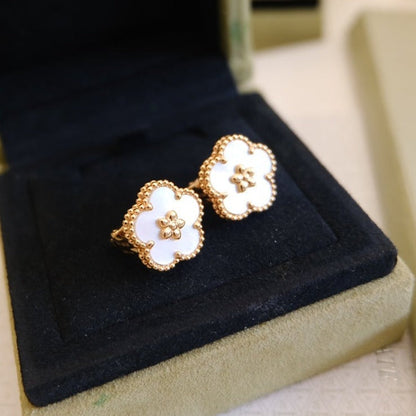 [Ornora Jewelry]LUCKY PINK GOLD WHITE MOP EARRINGS