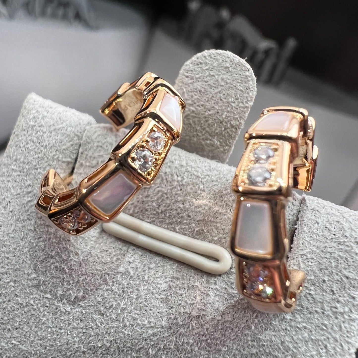 [Ornora Jewelry]SERPENTI MOP PINK GOLD EARRINGS