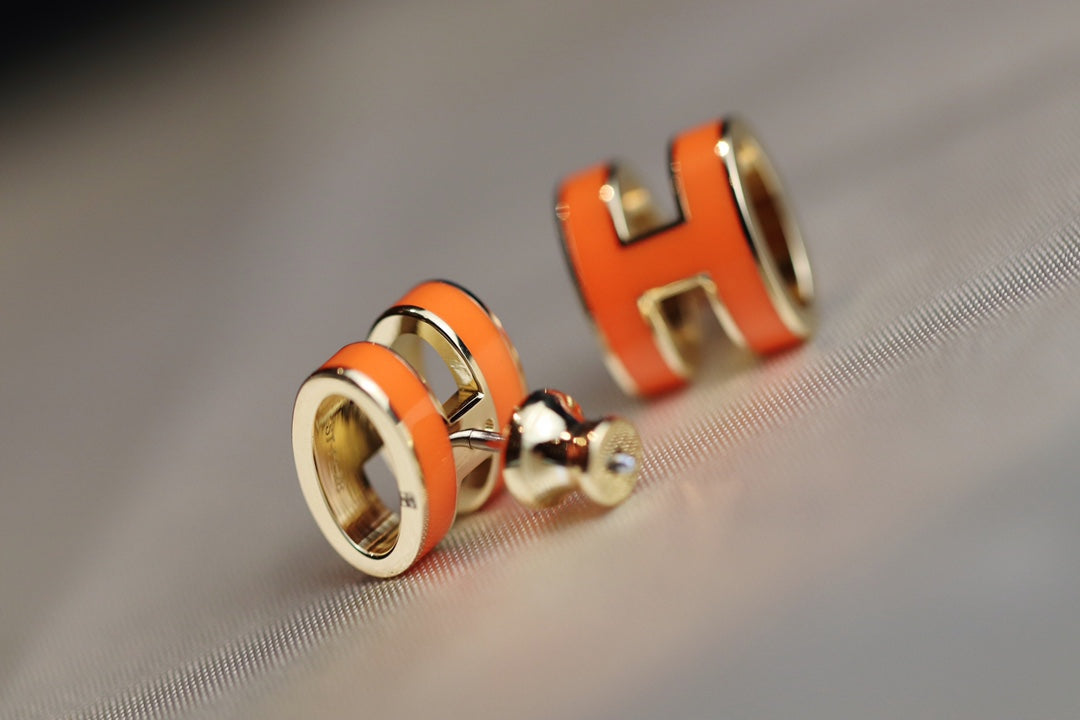 [Ornora Jewelry]MINI POP H EARRINGS ORANGE