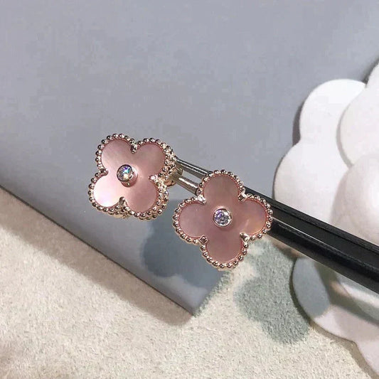 [Ornora Jewelry]CLOVER MEDIUM 1 MOTIFS  PINK MOP DIAMOND EARRINGS