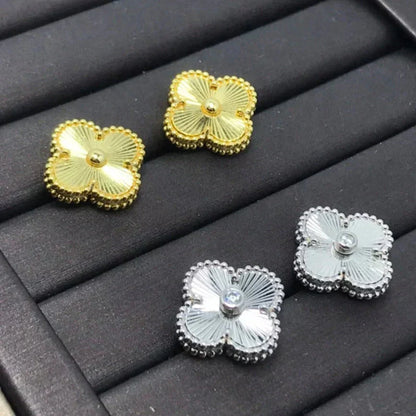 [Ornora Jewelry]CLOVER MINI 9.5MM LASER EARRINGS