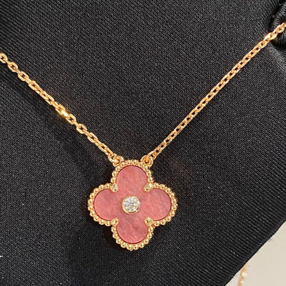 [Ornora Jewelry]CLOVER 15MM DIAMOND RHODONITE NECKLACE