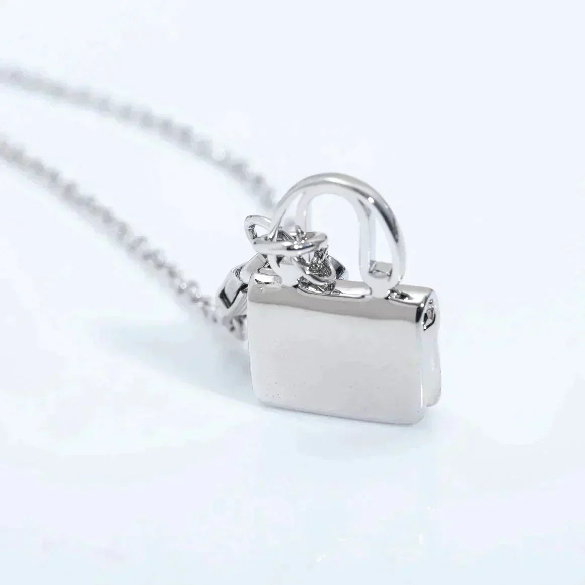 [Ornora Jewelry]AMULETTE PEDANT SILVER NECKLACE