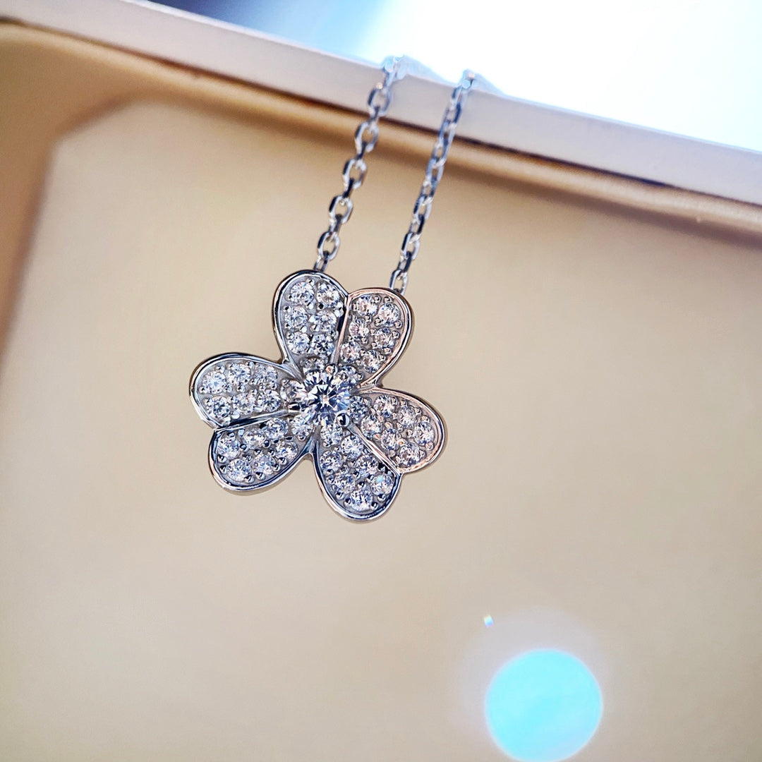 [Ornora Jewelry]CLOVER DIAMOND NECKLACE SILVER