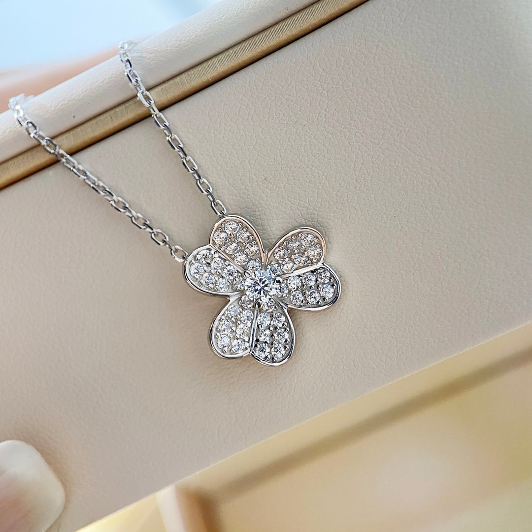 [Ornora Jewelry]CLOVER DIAMOND NECKLACE SILVER