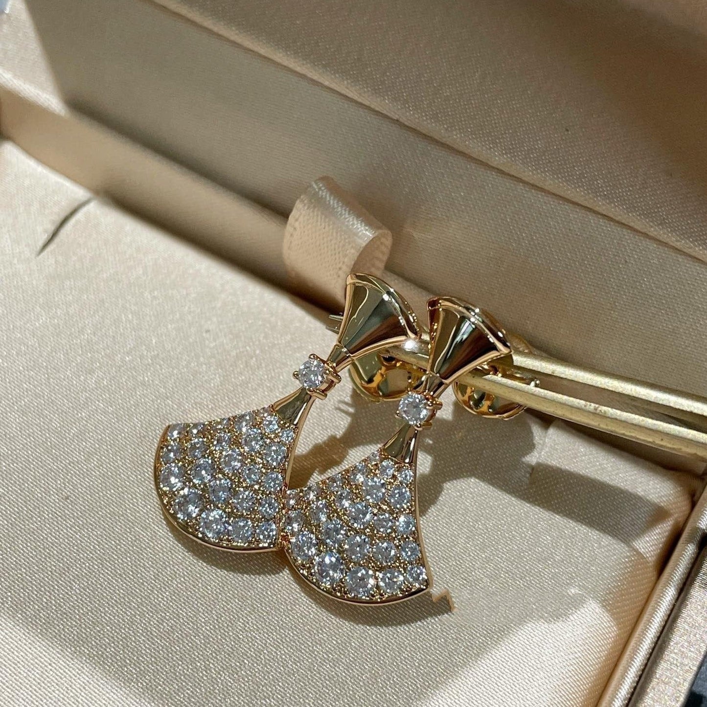 [Ornora Jewelry]DREAM EARRINGS DIAMOND