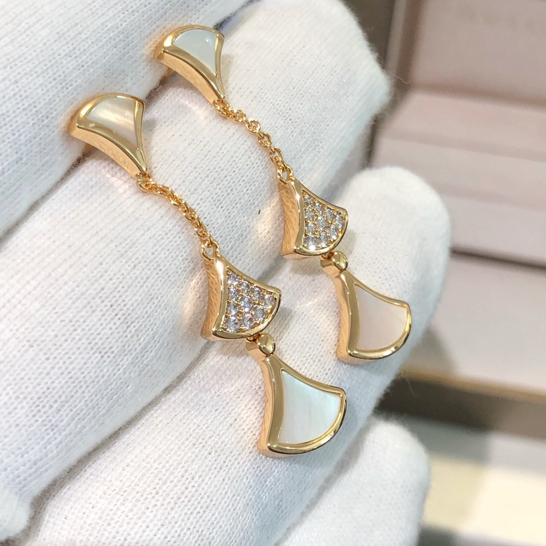 [Ornora Jewelry]DREAM EARRINGS 3 MOTIFS DIAMOND MOP PINK GOLD