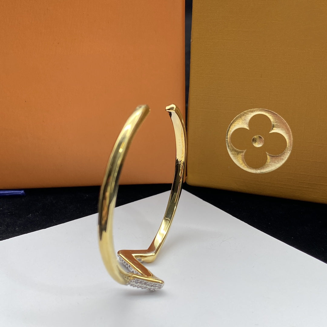 [Ornora Jewelry]VOLTE UPSITE DOWN DIAMOND GOLD OPEN BRACELET