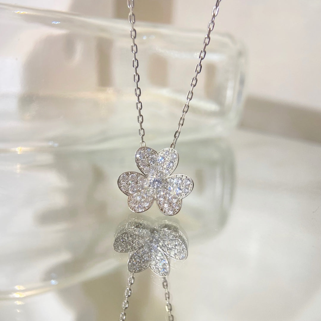 [Ornora Jewelry]FLOWER DIAMOND NECKLACE