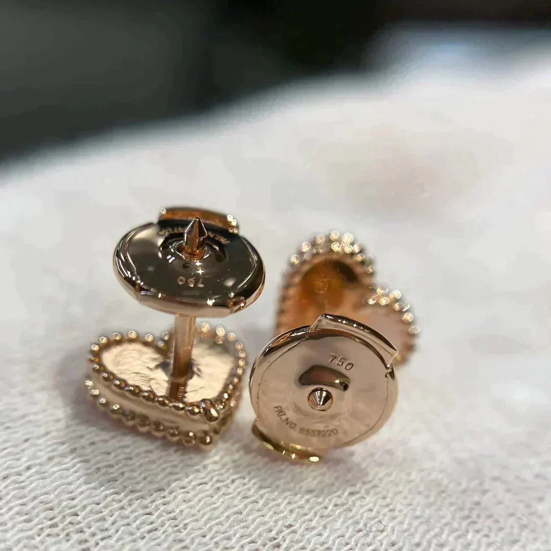 [Ornora Jewelry]HEART CARNELIAN STUD EARRINGS