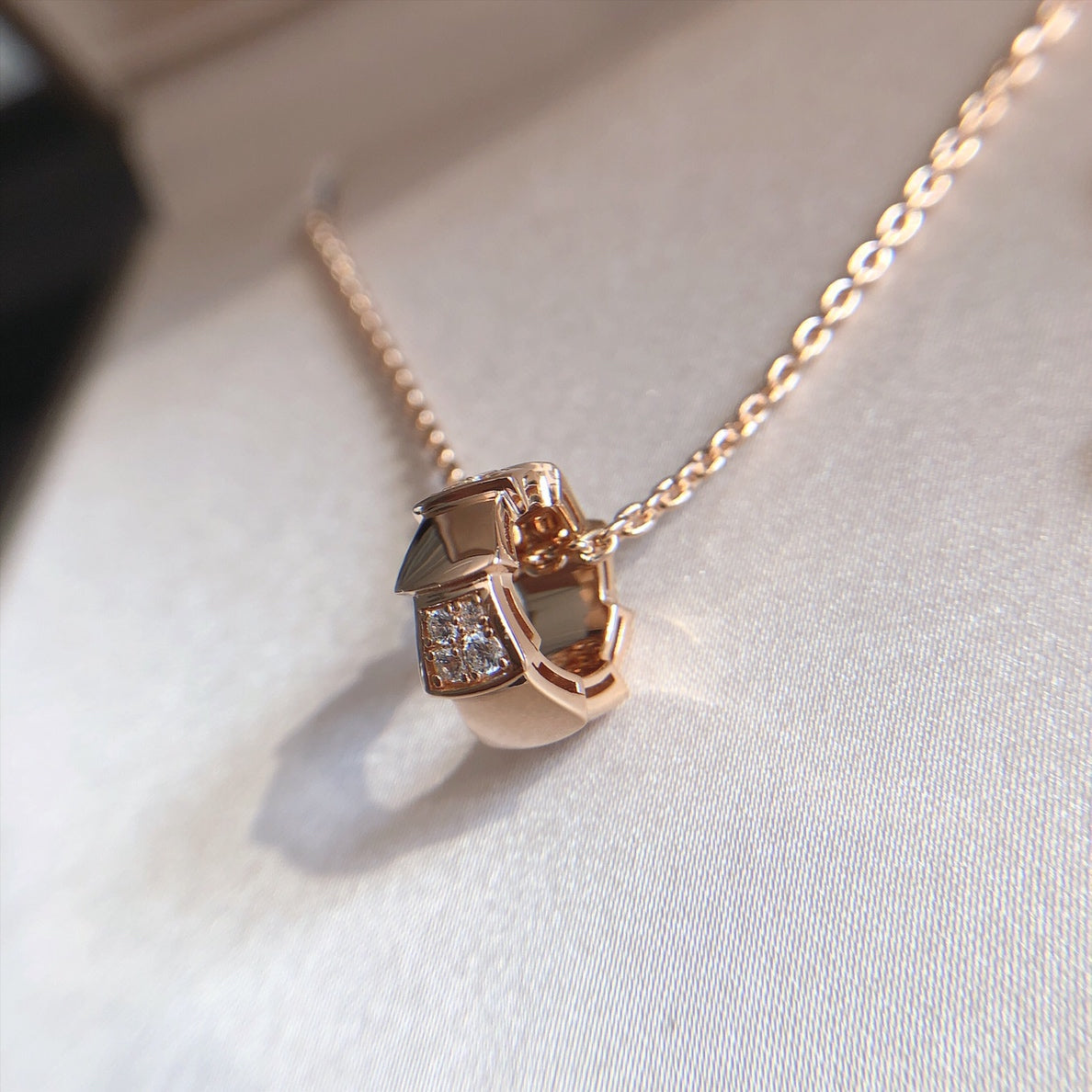 [Ornora Jewelry]SERPENTI PEDANT DIAMOND PINK GOLD NECKLACE