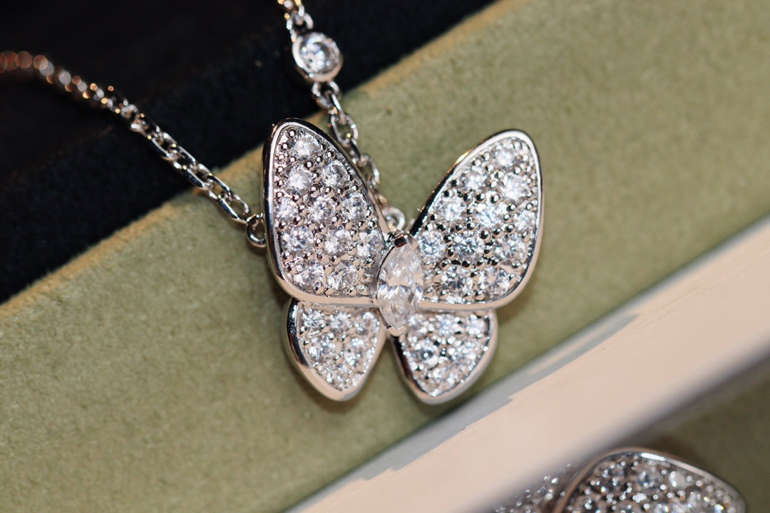 [Ornora Jewelry]BUTTERFLY DIAMOND NECKLACE