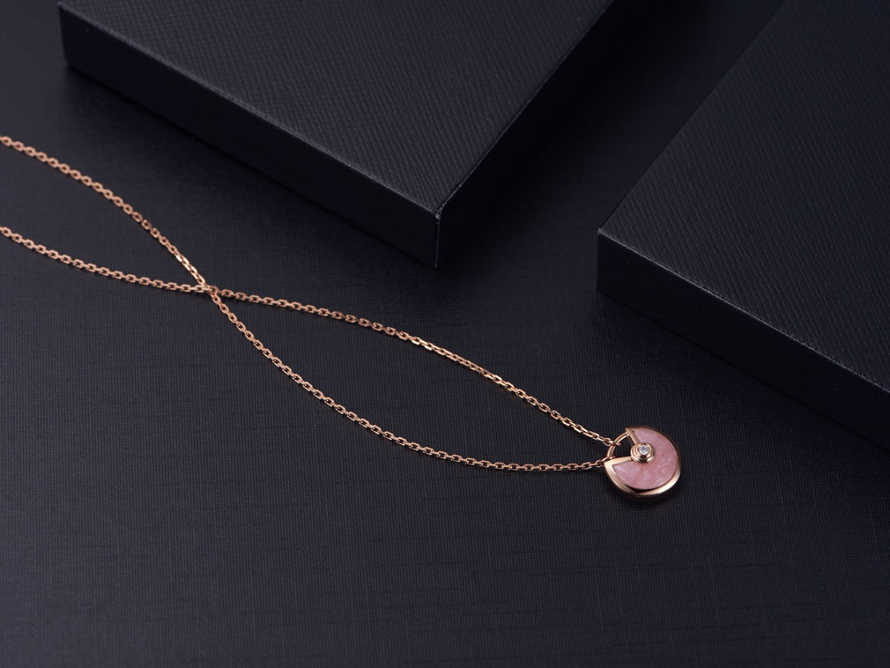 [Ornora Jewelry]AMULETTE ROSE GOLD PINK MOP NECKLACE