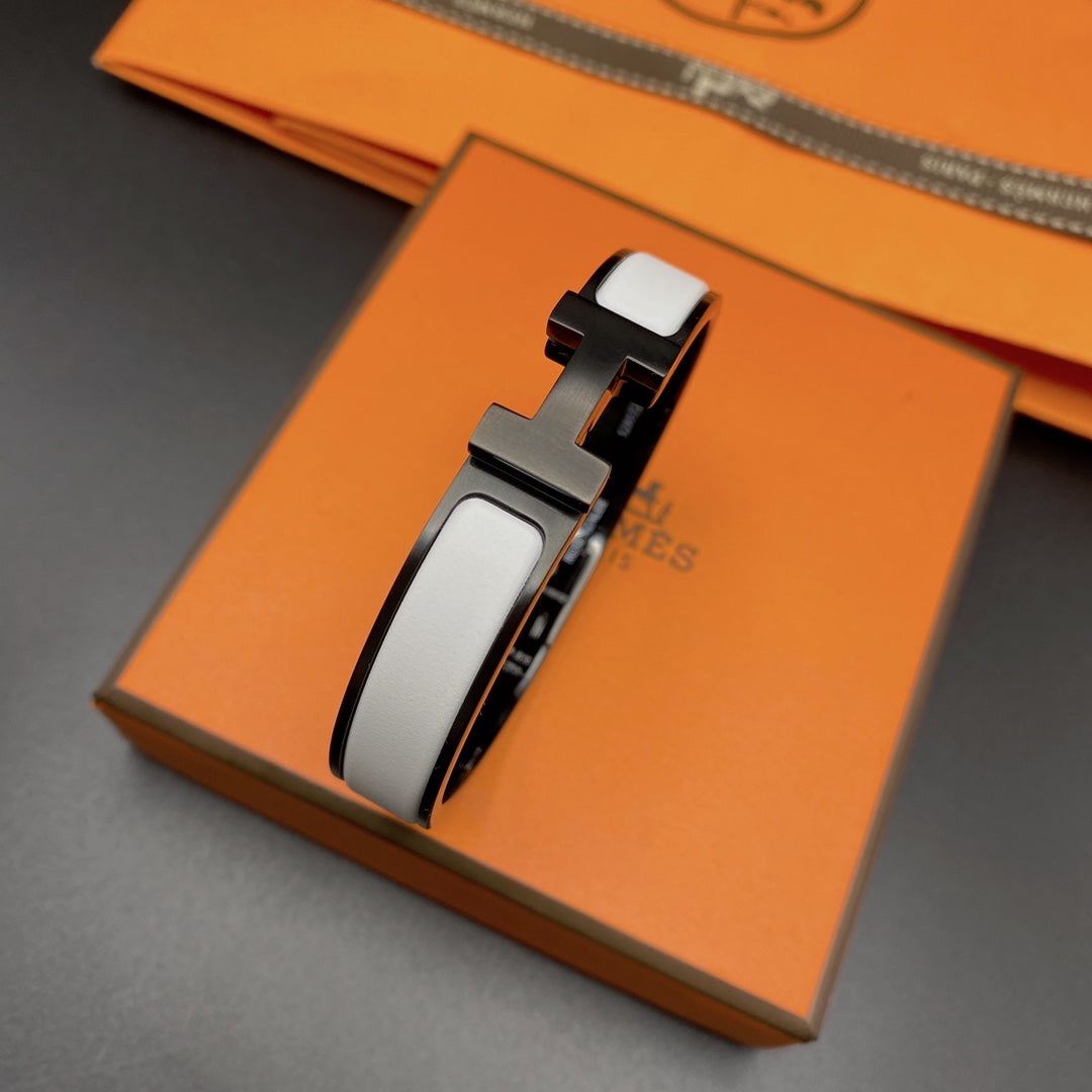[Ornora Jewelry]H BRACELET 12MM BLACK WHITE CERAMIC