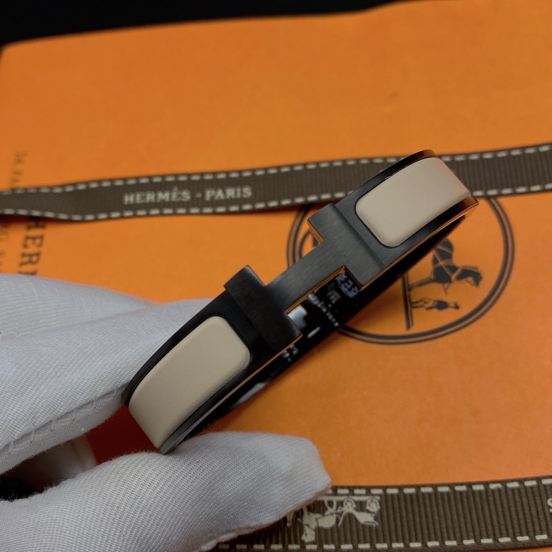 [Ornora Jewelry]H BRACELET 12MM BLACK BEIGE CERAMIC