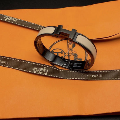 [Ornora Jewelry]H BRACELET 12MM BLACK BEIGE CERAMIC