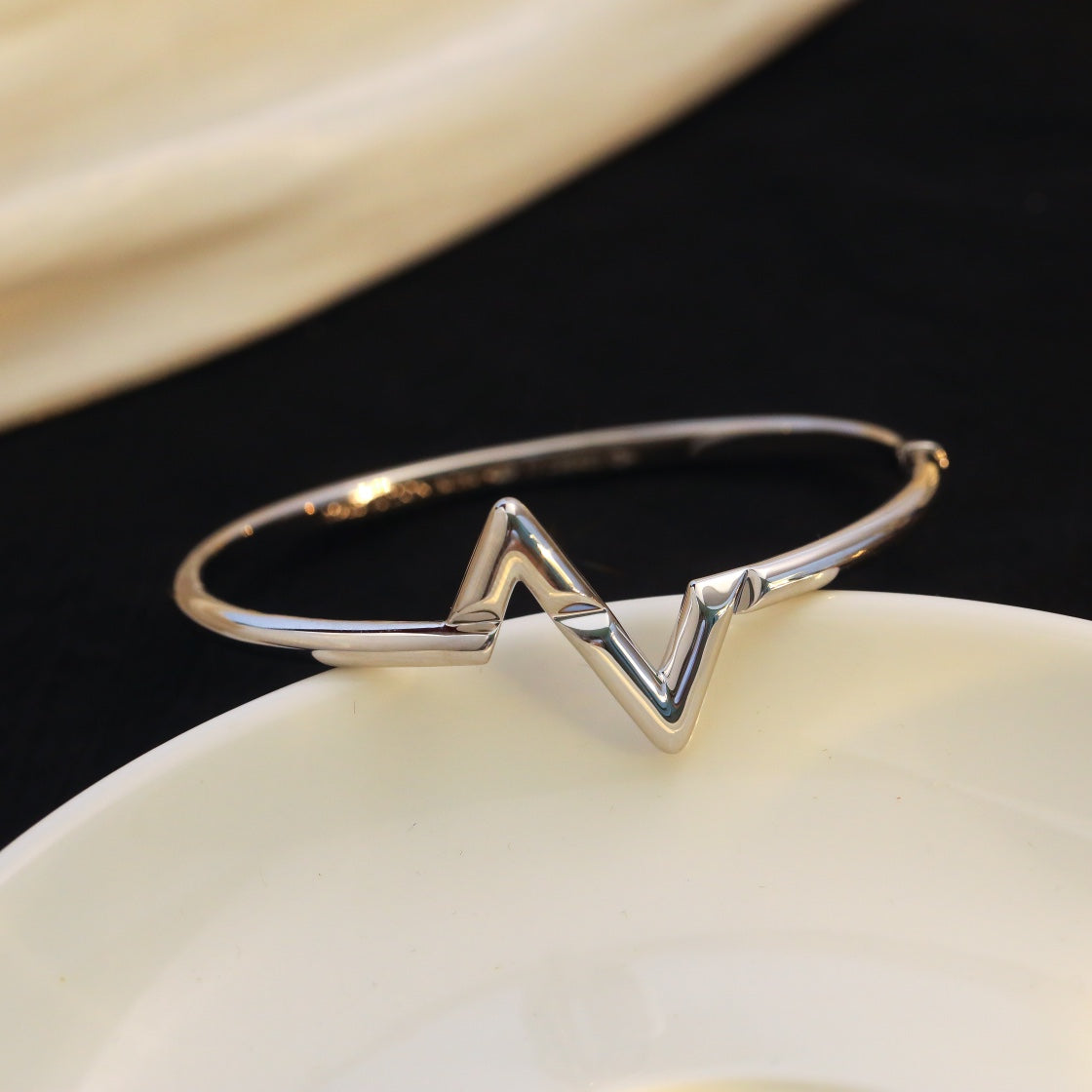 [Ornora Jewelry]VOLTE UPSITE DOWN BRACELET
