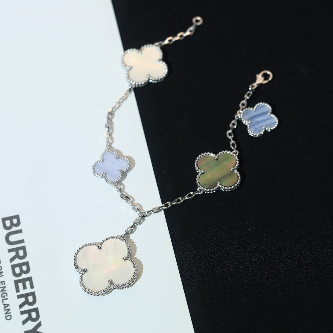 [Ornora Jewelry]CLOVER BRACELET 5 MOTIFS MOP CHALCEDONY SILVER