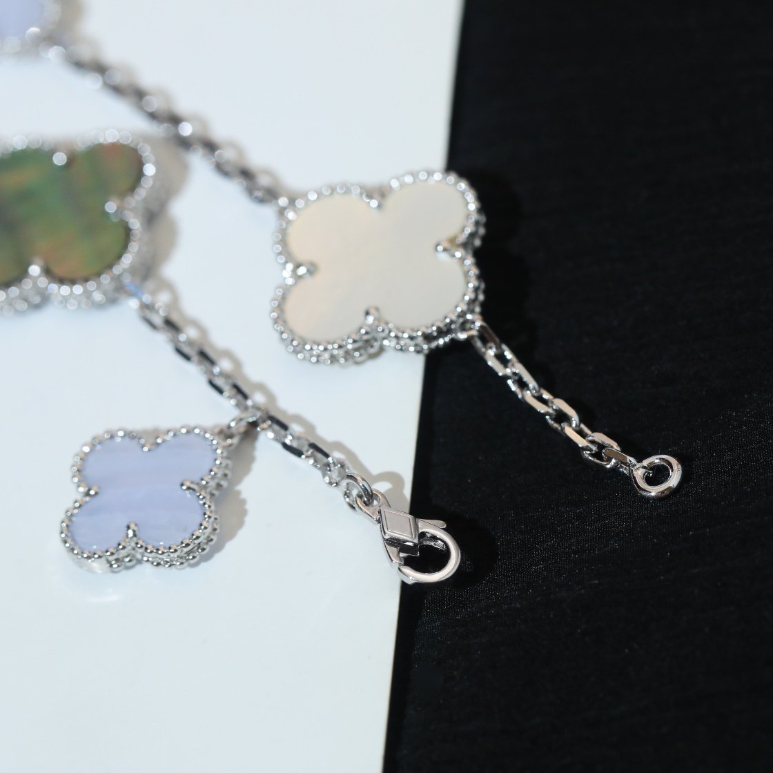 [Ornora Jewelry]CLOVER BRACELET 5 MOTIFS MOP CHALCEDONY SILVER