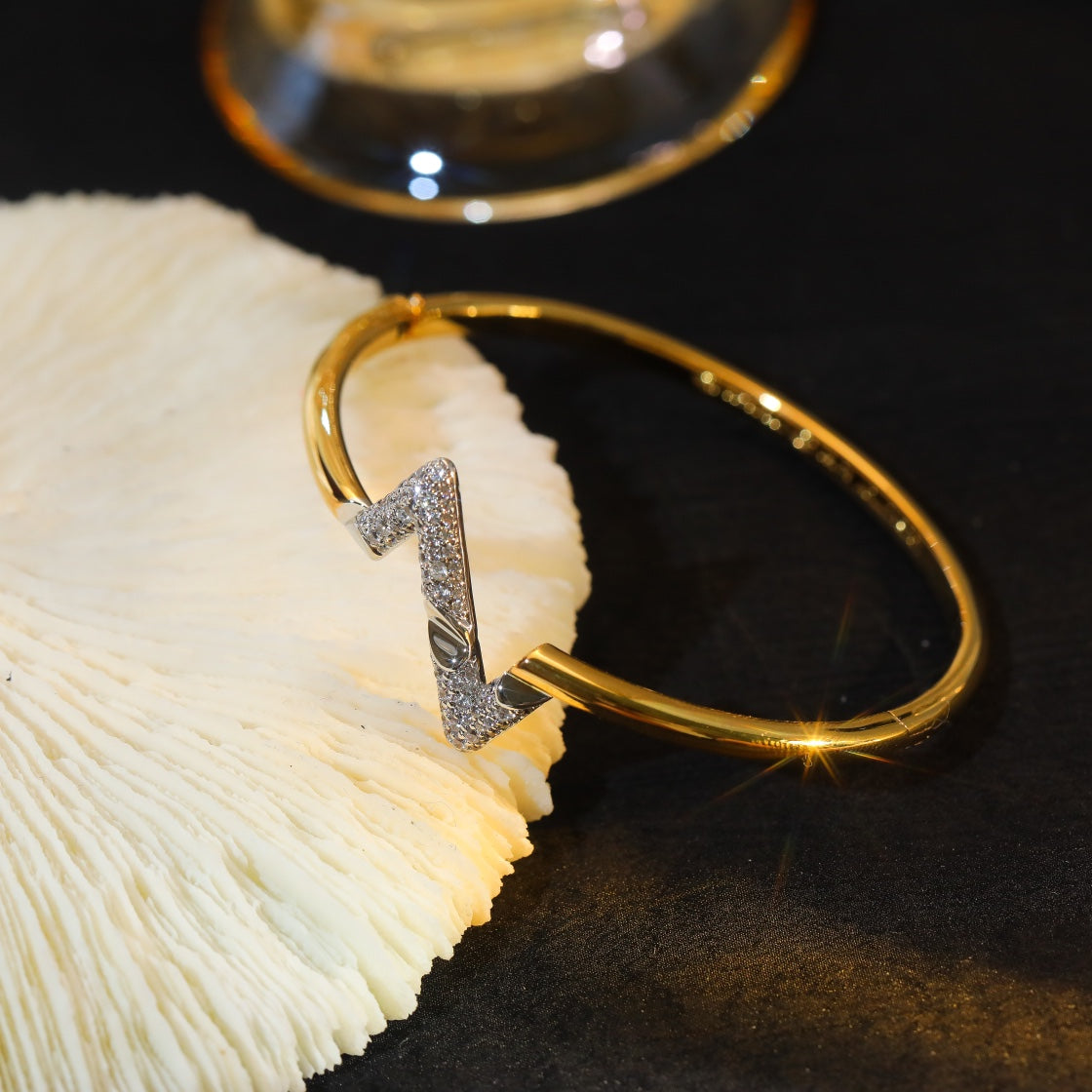 [Ornora Jewelry]VOLTE UPSITE DOWN GOLD DIAMOND BRACELET