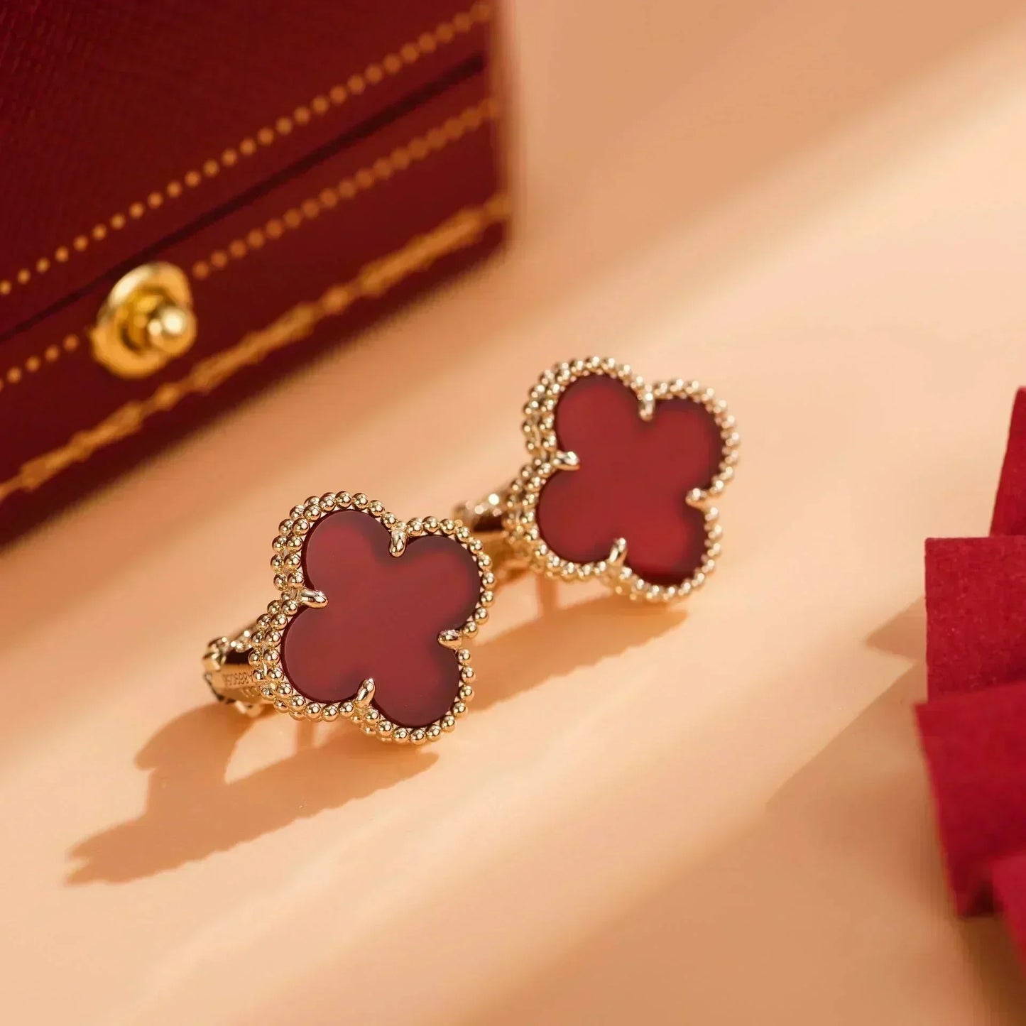 [Ornora Jewelry]CLOVER MEDIUM 1 MOTIFS CARNELIAN  EARRINGS