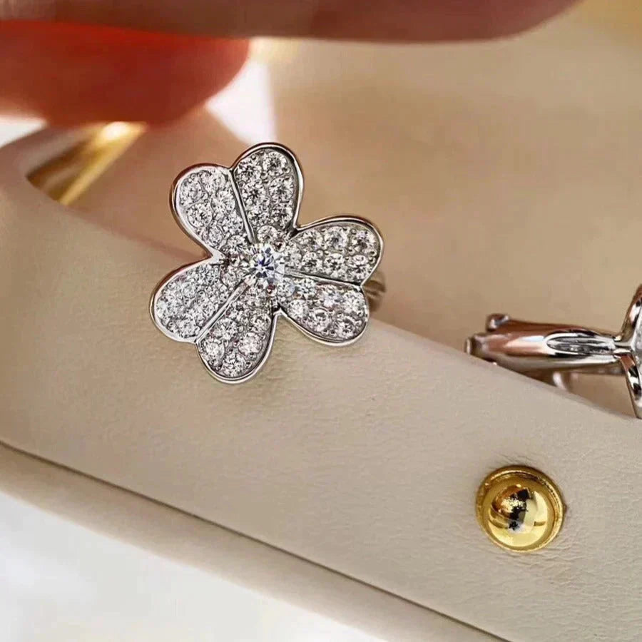 [Ornora Jewelry]CLOVER COMOS DIAMOND EARRINGS SILVER