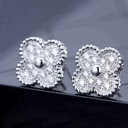 [Ornora Jewelry]CLOVER 1 MOTIFS DIAMOND STUD EARRINGS SILVER