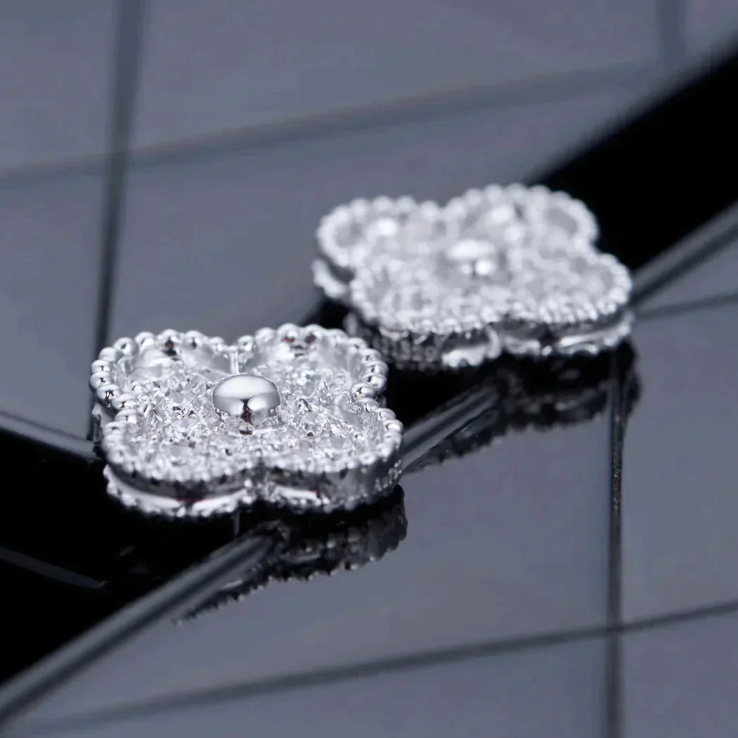[Ornora Jewelry]CLOVER 1 MOTIFS DIAMOND STUD EARRINGS SILVER
