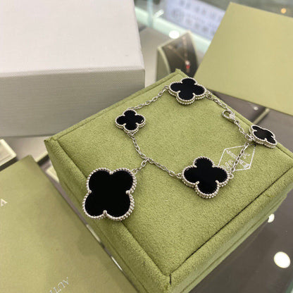[Ornora Jewelry]CLOVER 5 MOTIFS SIVLER ONYX BRACELET
