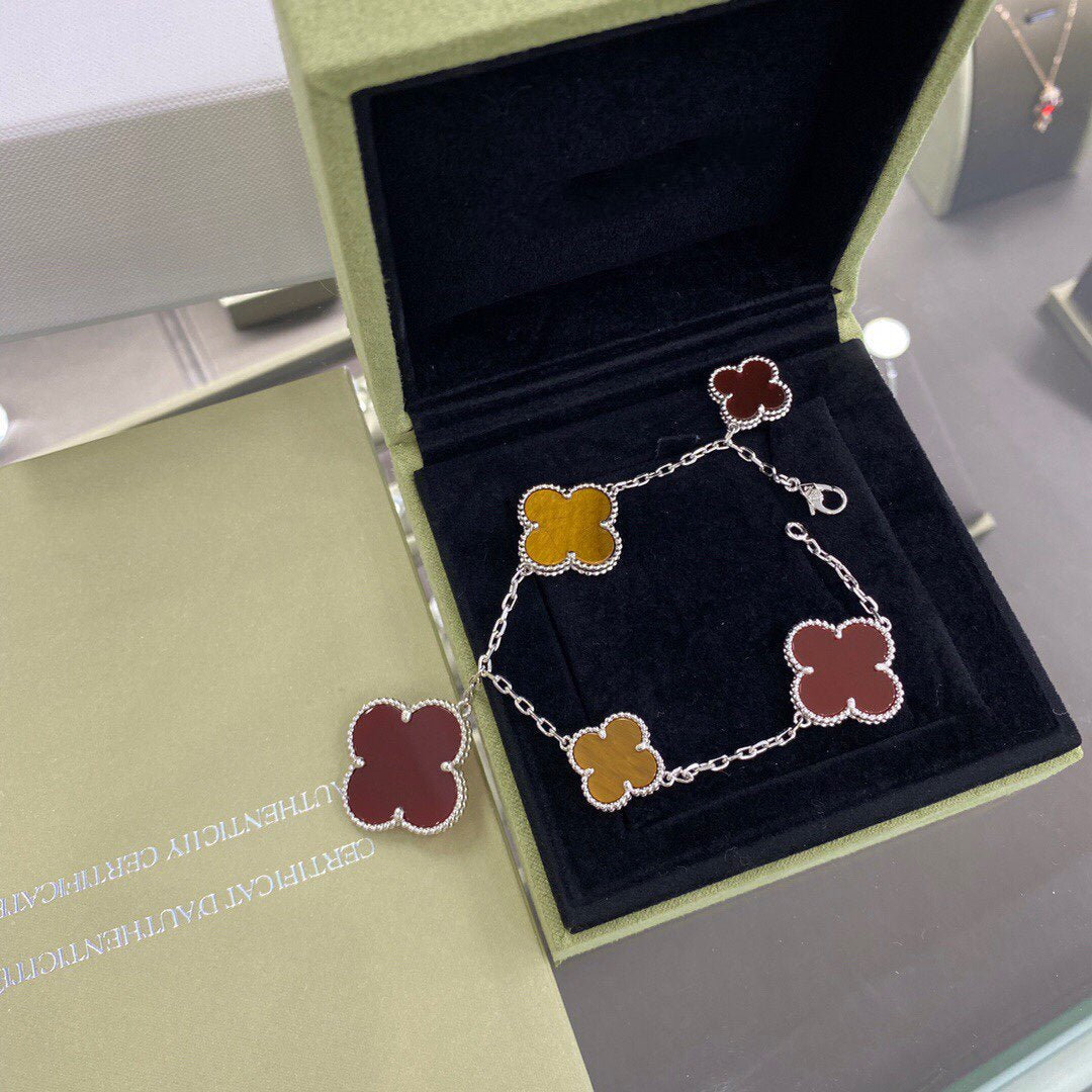 [Ornora Jewelry]CLOVER 5 MOTIFS SIVLER CARNELIAN TIGER EYE BRACELET