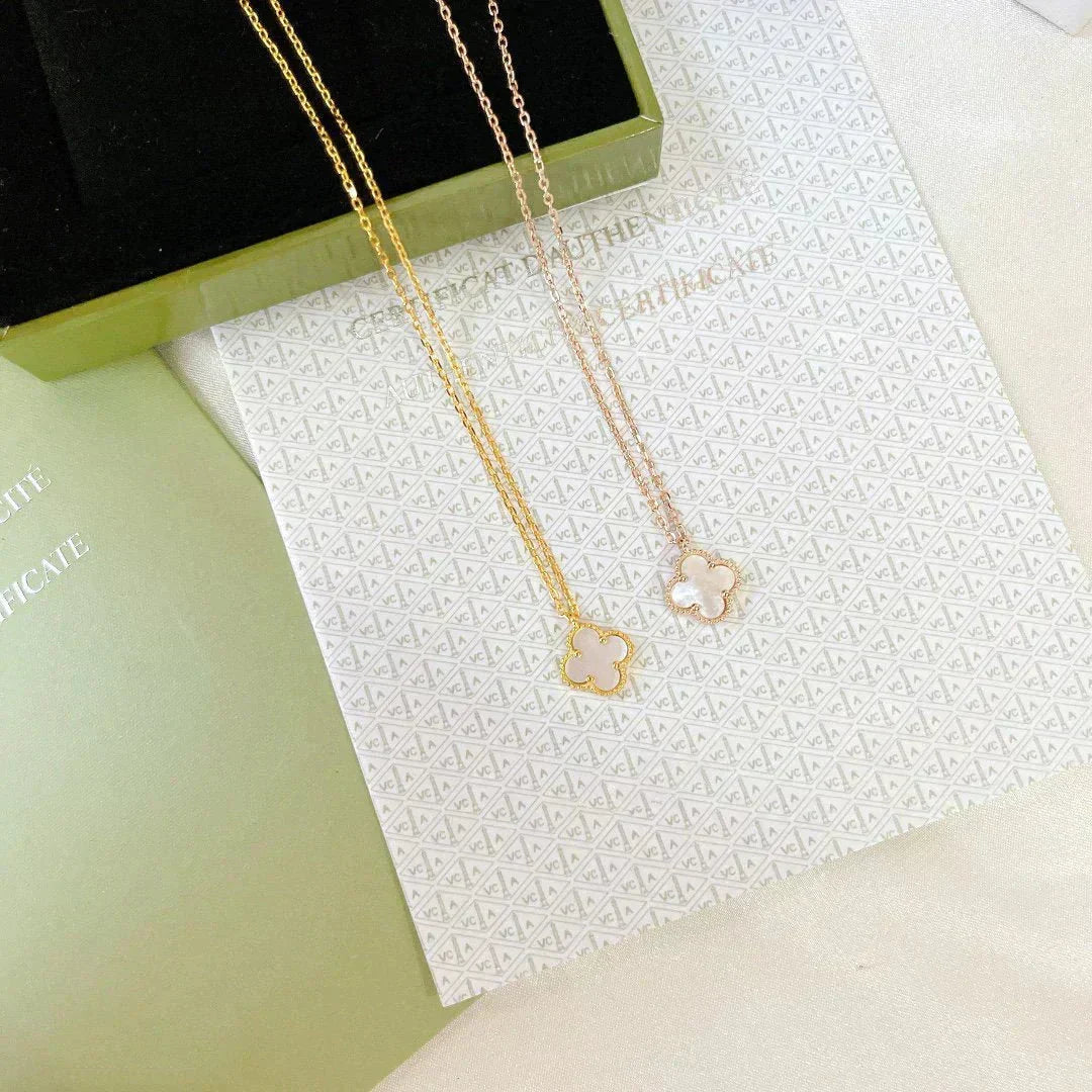 [Ornora Jewelry]CLOVER MINI 9.5MM WHITE MOTHER-OF-PEARL NECKLACE