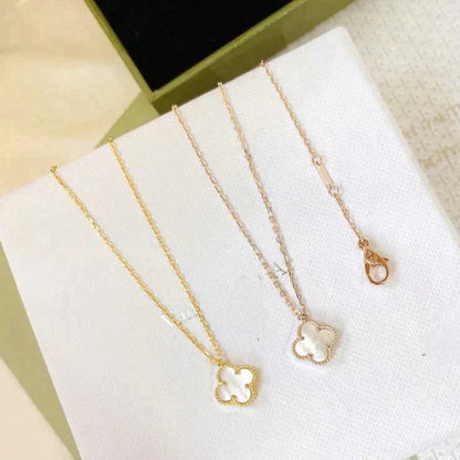 [Ornora Jewelry]CLOVER MINI 9.5MM WHITE MOTHER-OF-PEARL NECKLACE