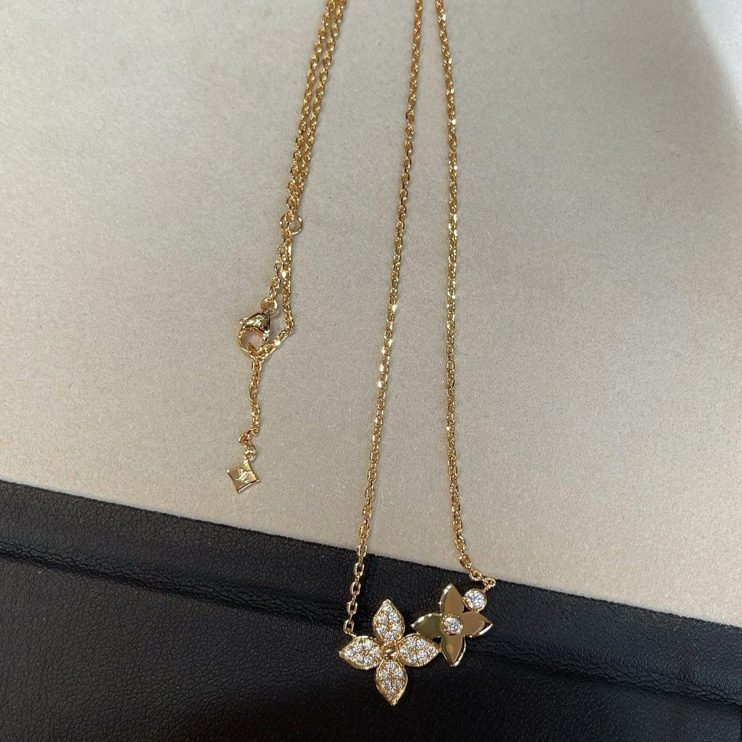 [Ornora Jewelry]STAR BLOSSOM NECKLACE PINK GOLD DIAMONDS