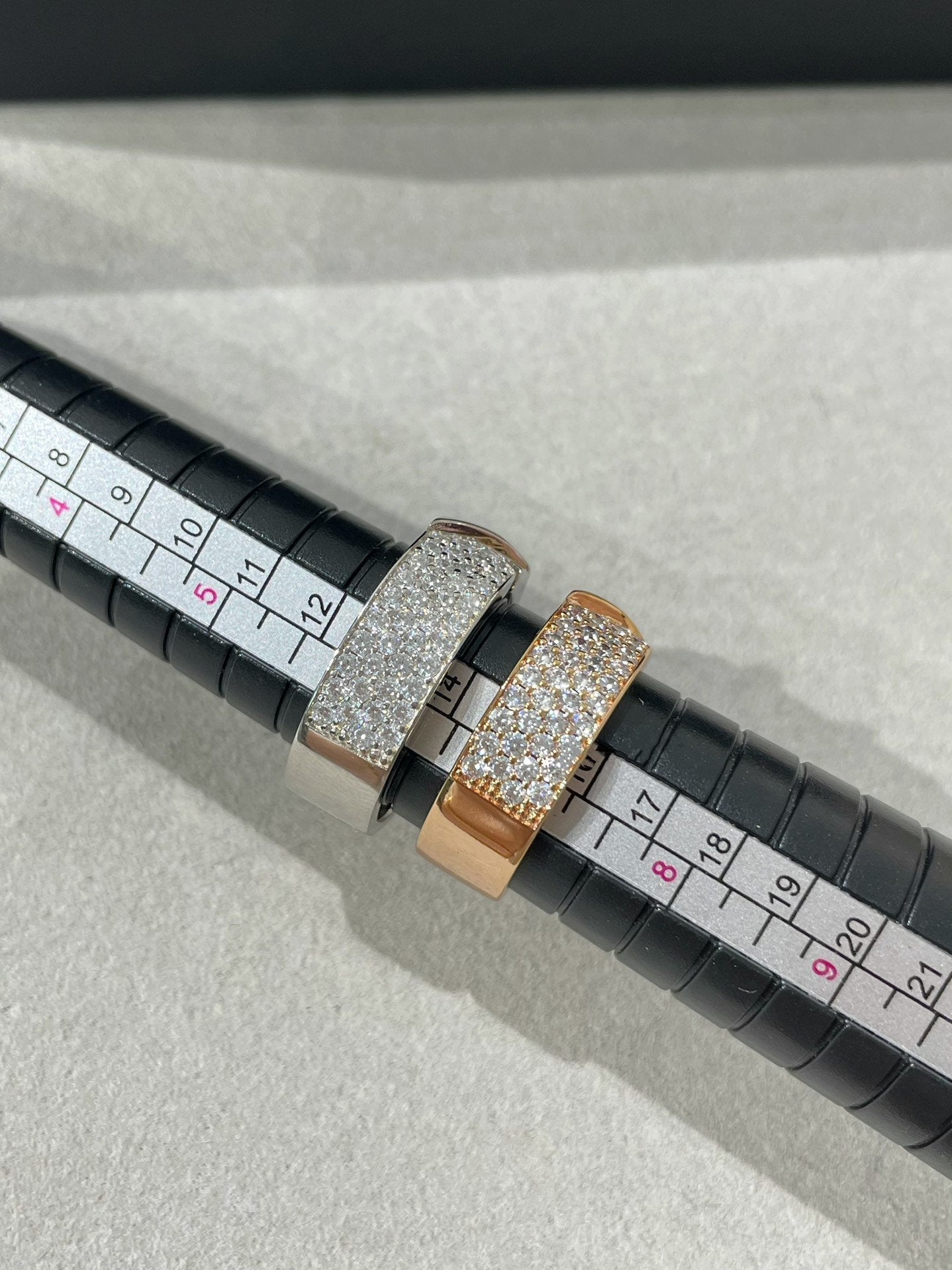 [Ornora Jewelry]LIENS EVIDENCE  DIAMOND PAVED RING