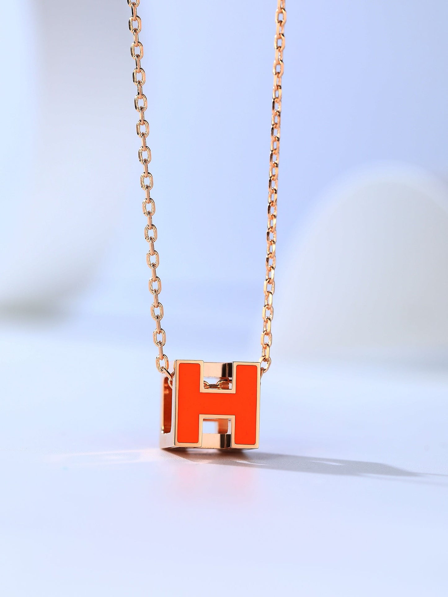 [Ornora Jewelry]H CAGE PINK GOLD NECKLACE