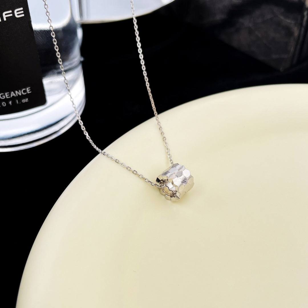 [Ornora Jewelry]BEE MINI PEDANT DIAMOND NECKLACE