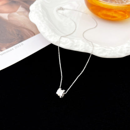 [Ornora Jewelry]BEE MINI PEDANT DIAMOND NECKLACE