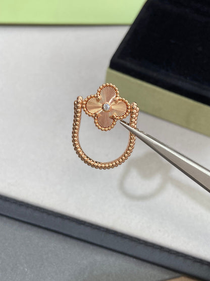 [Ornora Jewelry]CLOVER RIVERSIBLE ROSE GOLD RING