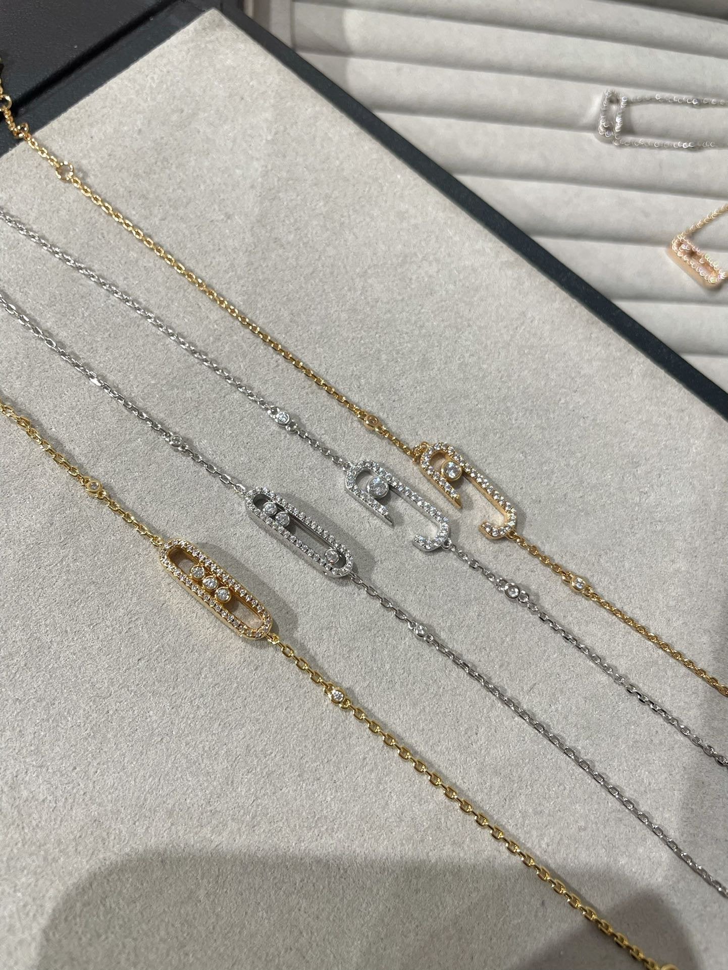 [Ornora Jewelry]BABY MOVE DIAMOND BRACELET