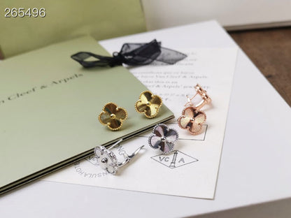 [Ornora Jewelry]CLOVER MEDIUM STUD EARRINGS