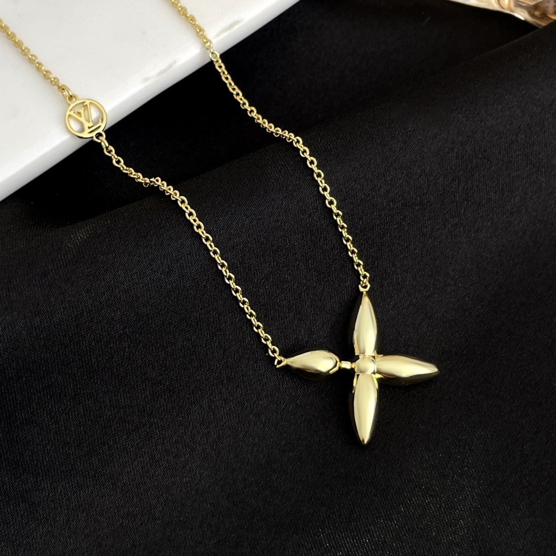 [Ornora Jewelry]LOUISETTE GOLD NECKLACE