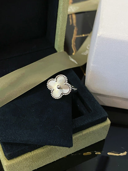 [Ornora Jewelry]CLOVER SILVER RING