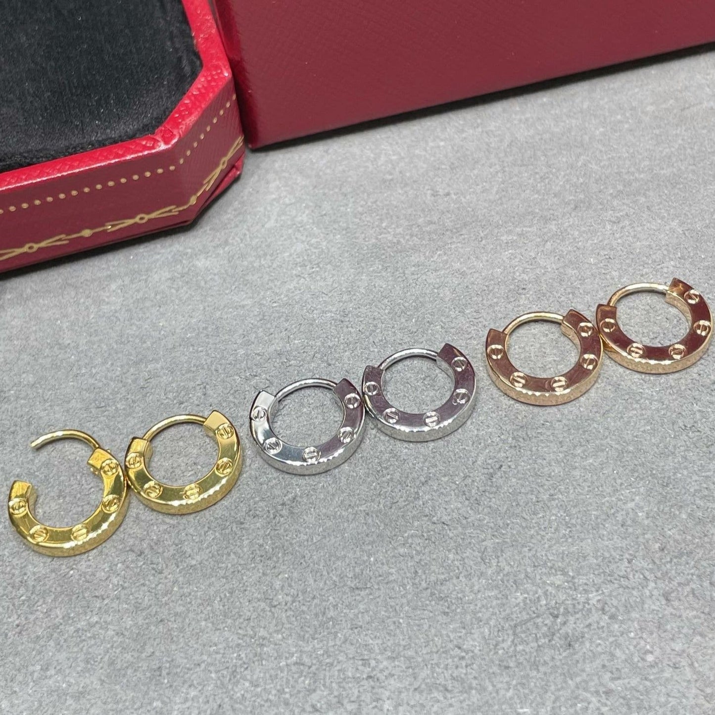 [Ornora Jewelry]LOVE MINI EARRINGS