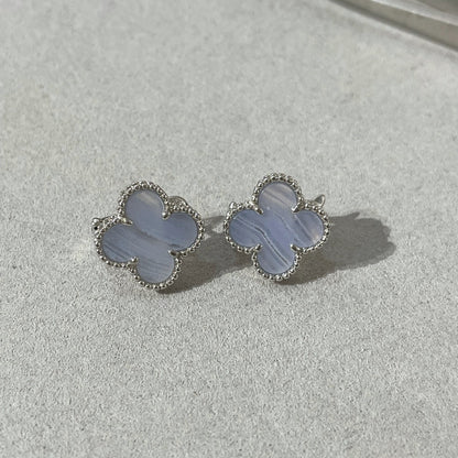 [Ornora Jewelry]CLOVER CHALCEDONY SILVER STUD EARRINGS