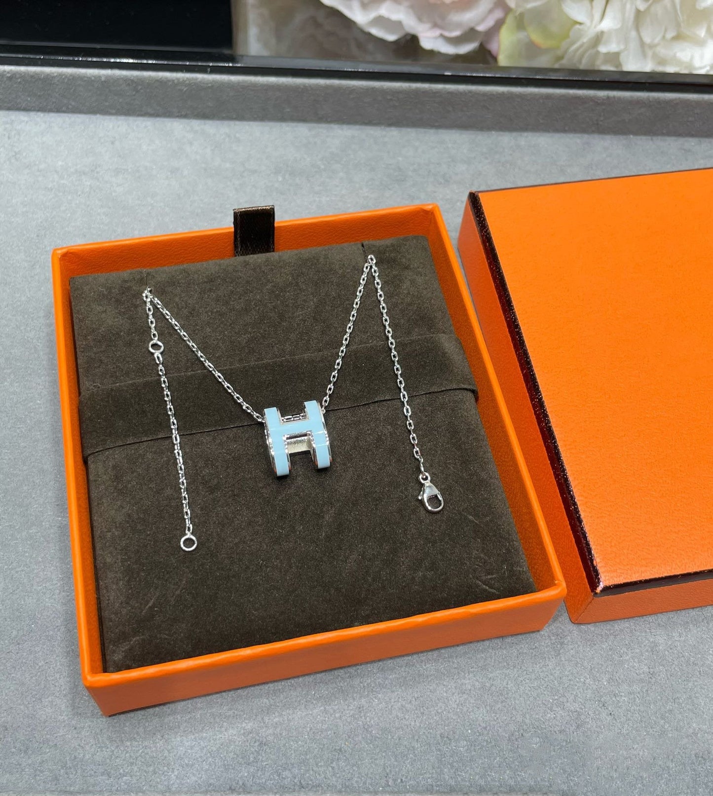 [Ornora Jewelry]POP H SKY BLUE NECKLACE