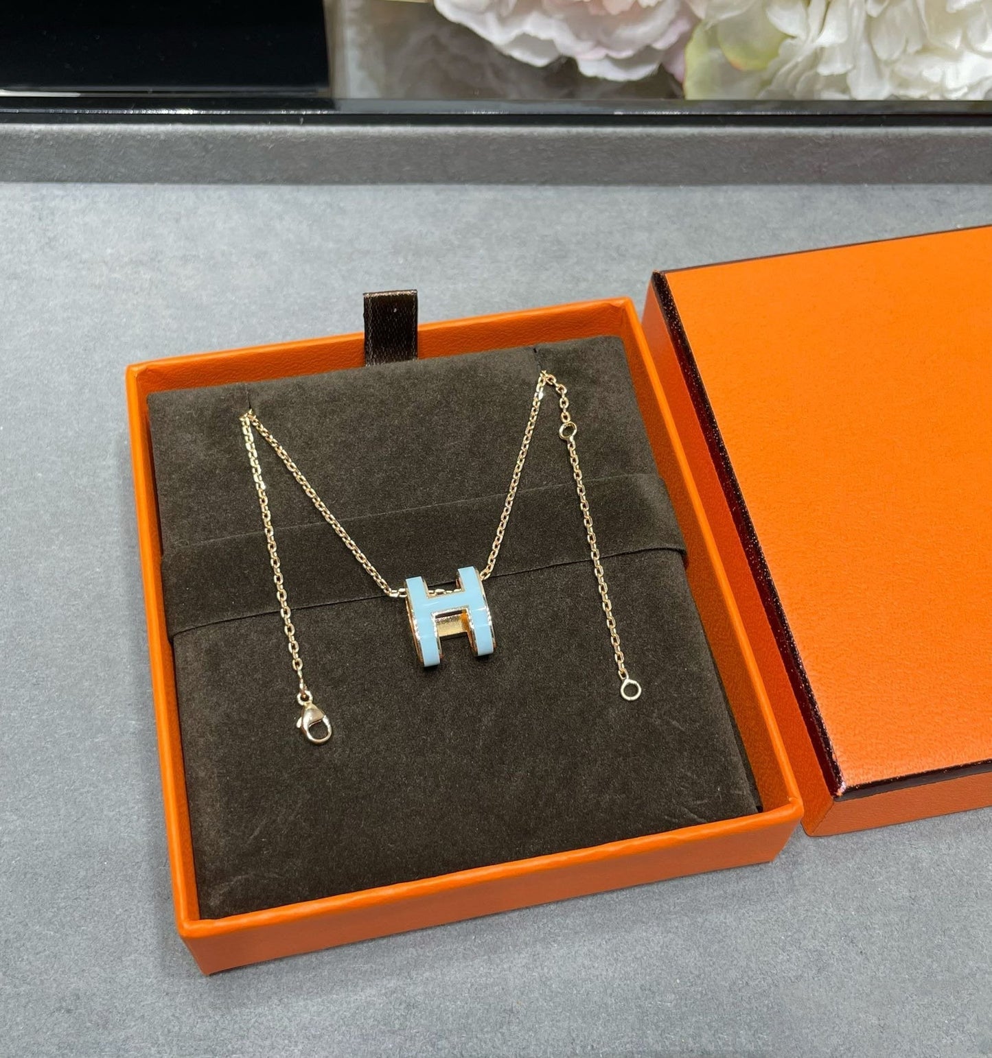 [Ornora Jewelry]POP H SKY BLUE NECKLACE