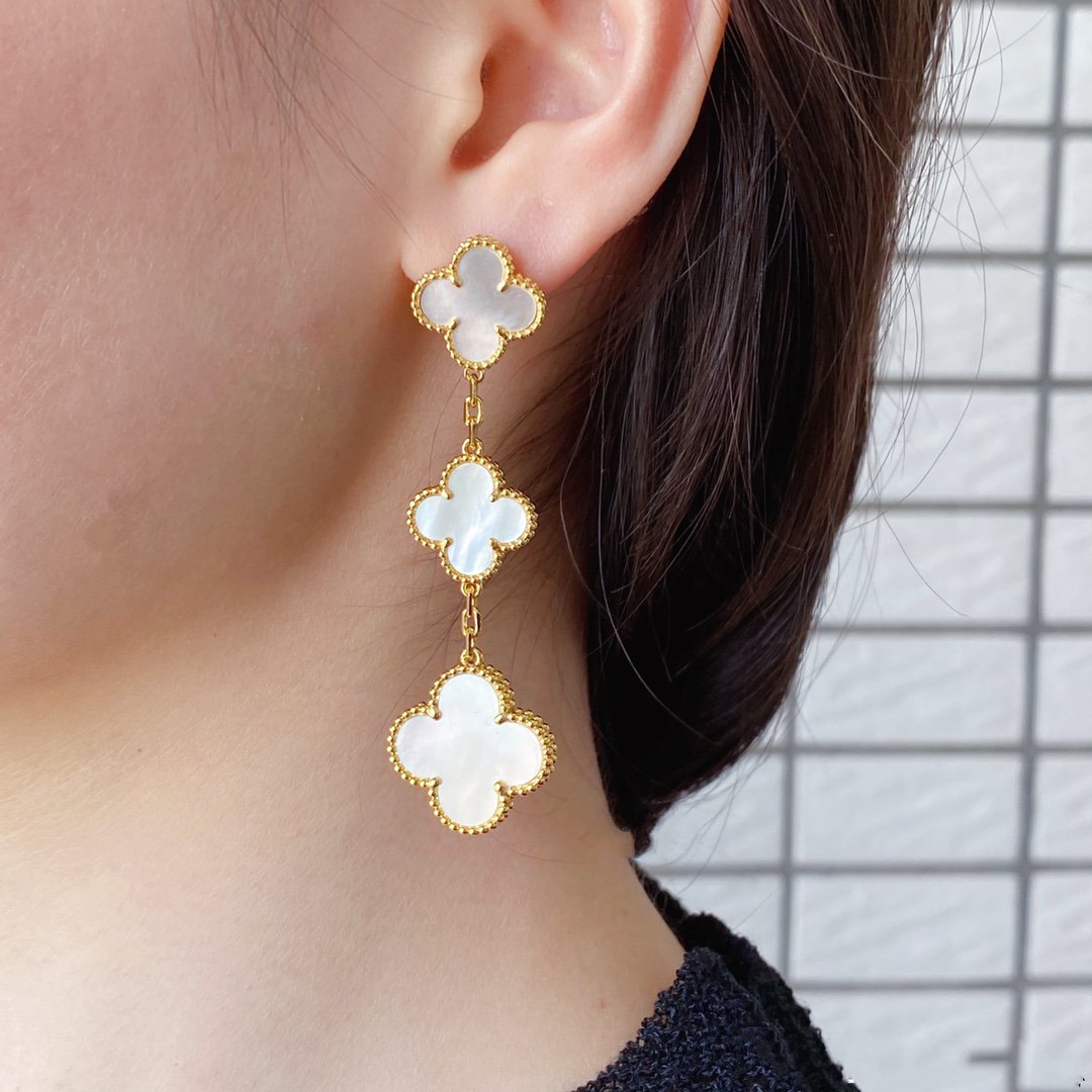 [Ornora Jewelry]CLOVER MOP 3 MOTIFS GOLD EARRINGS