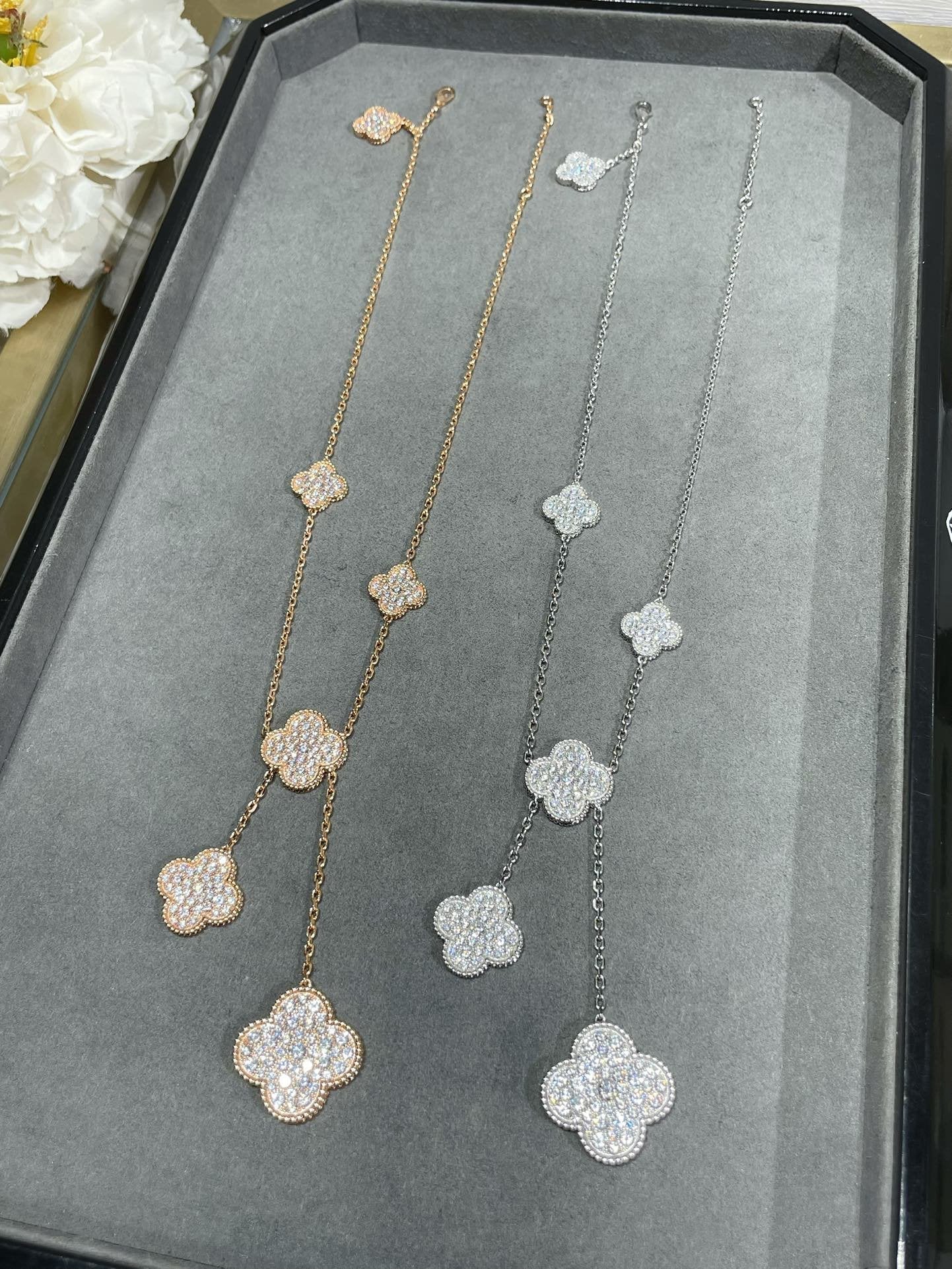 [Ornora Jewelry]CLOVER 6 MOTIF DIAMOND PAVED NECKLACE